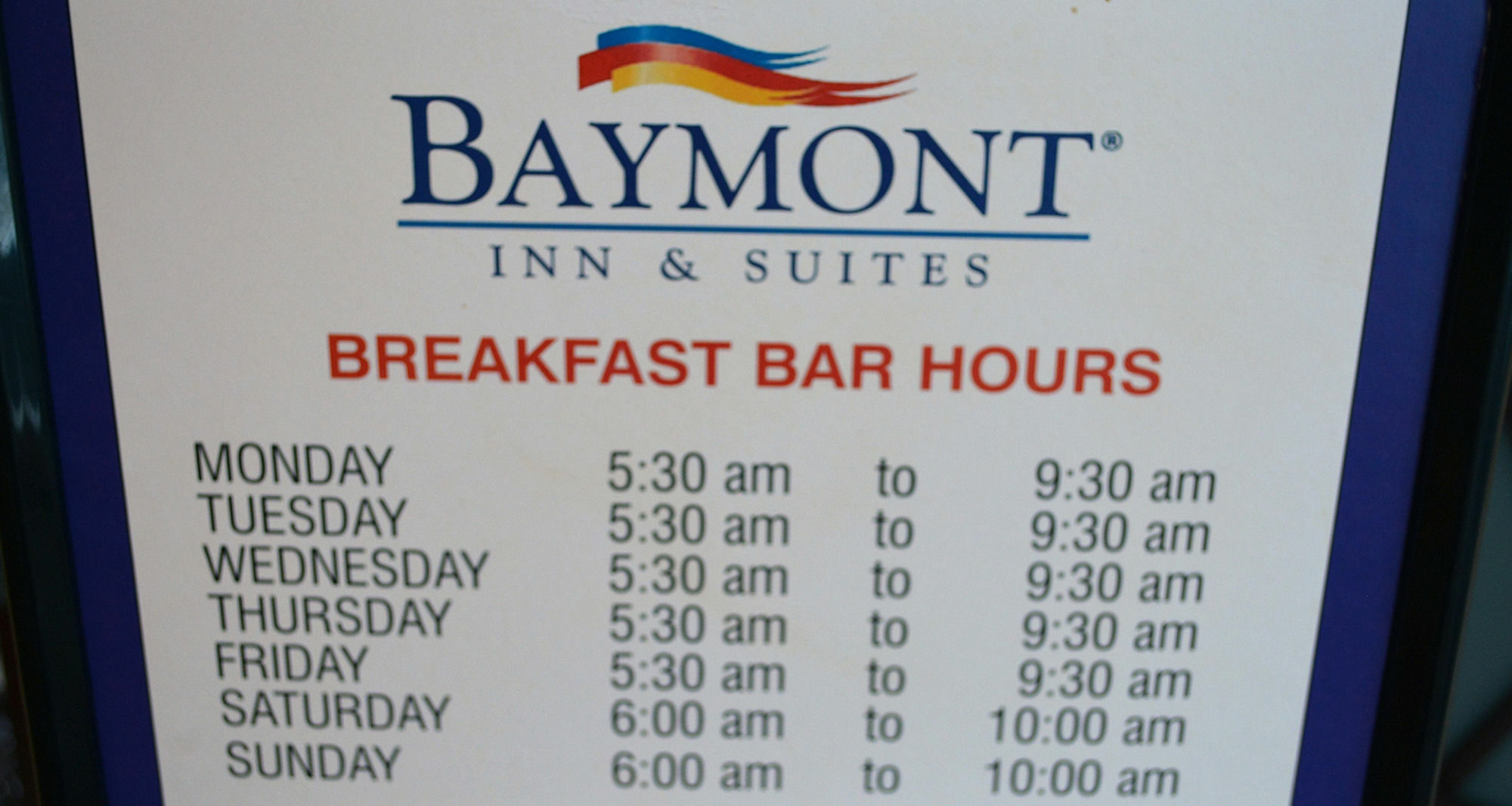 Отель Baymont By Wyndham East Windsor Bradley Airport Экстерьер фото